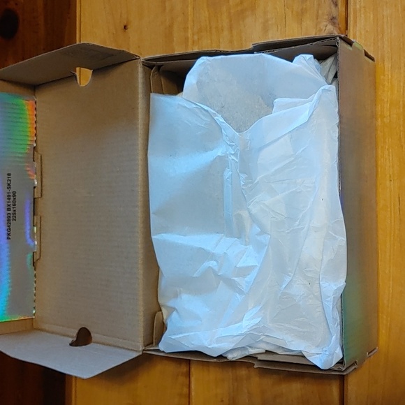 🇨🇦 NWT GIRLS SKECHERS STREET LOS ANGELES SHOES - Picture 4 of 9